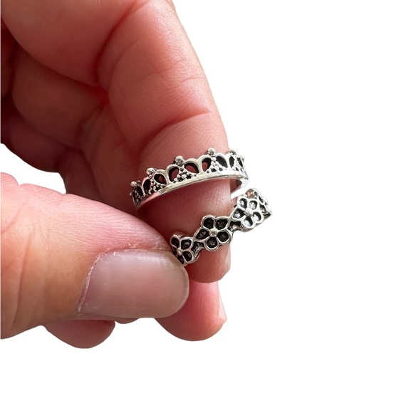Boho Style Set of 6 Silver Toe Rings - Picture 4 of 7